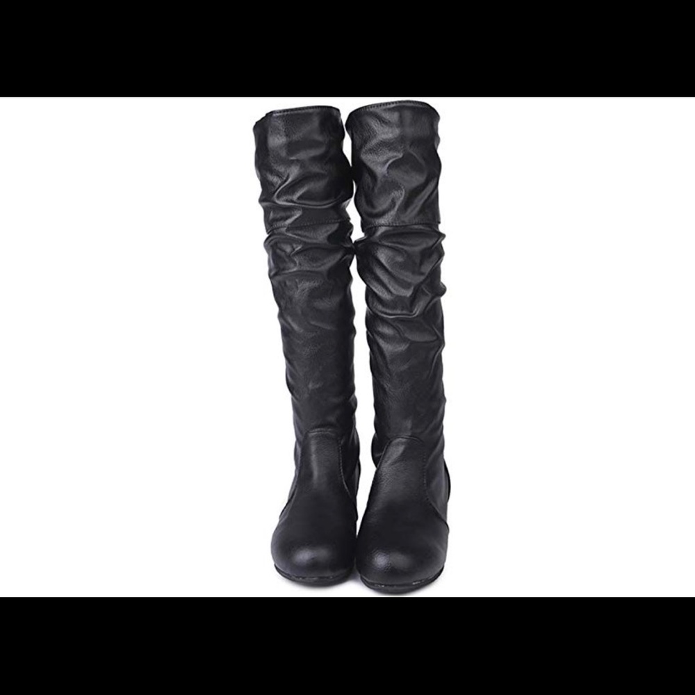 Black faux leather boots size 8